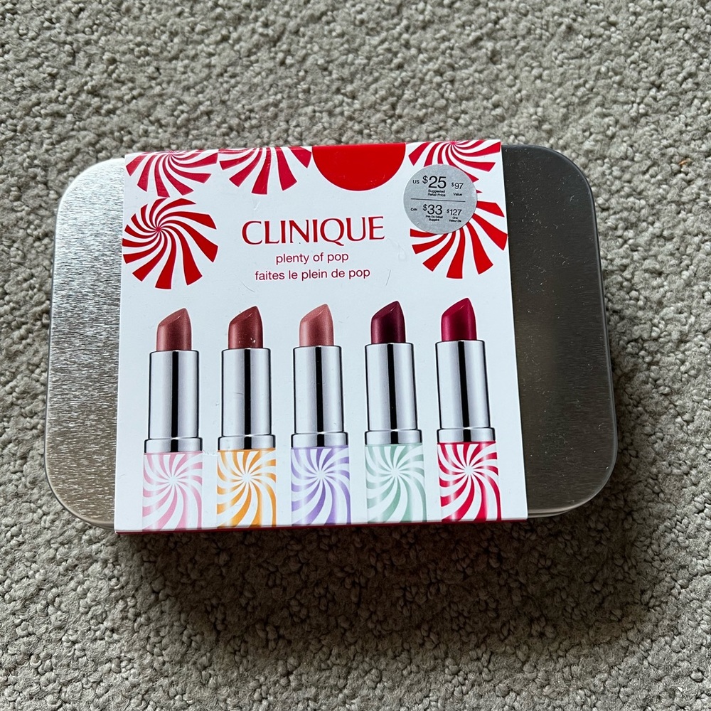 Clinique plenty of pop lipstick set